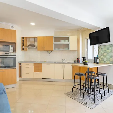 Apartment Center