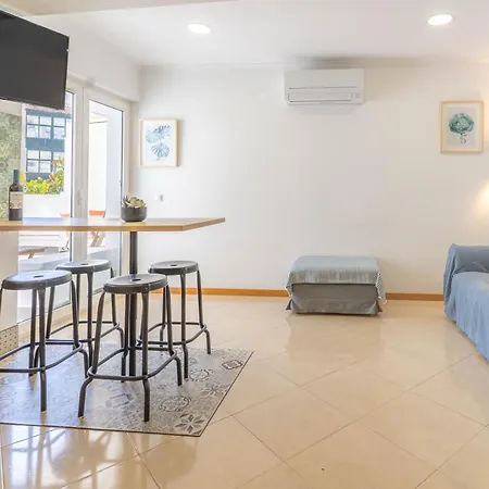 Apartment Center *