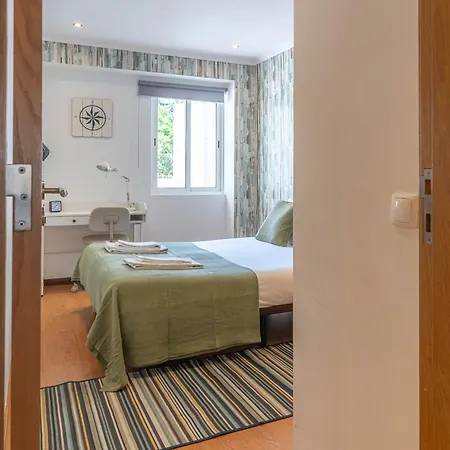 Center Apartment *